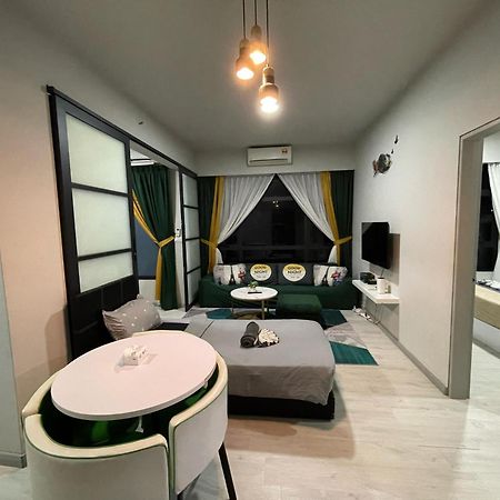 קוטה קינבלו Mlh Designer Suites @ Jesselton Quay Citypads מראה חיצוני תמונה